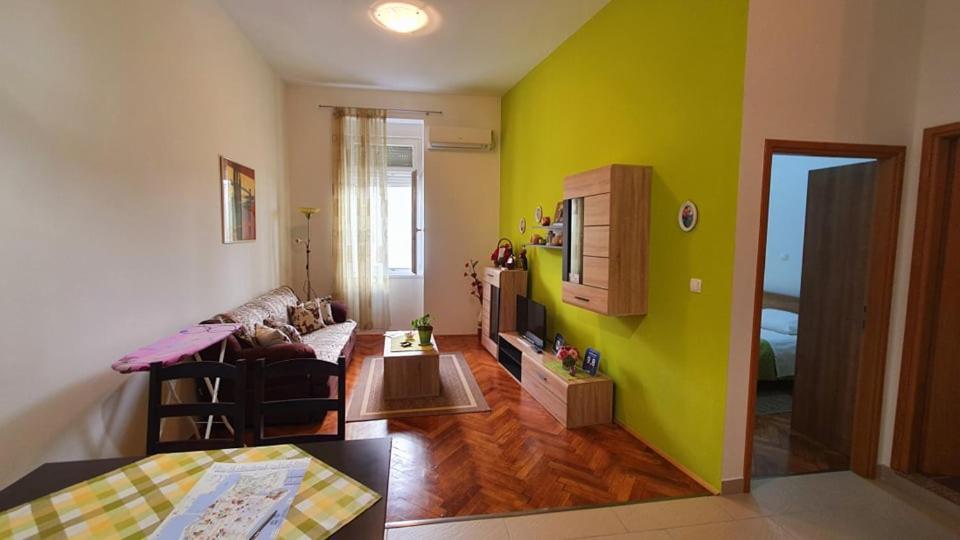 Apartment Eliana ซาดาร์ ภายนอก รูปภาพ